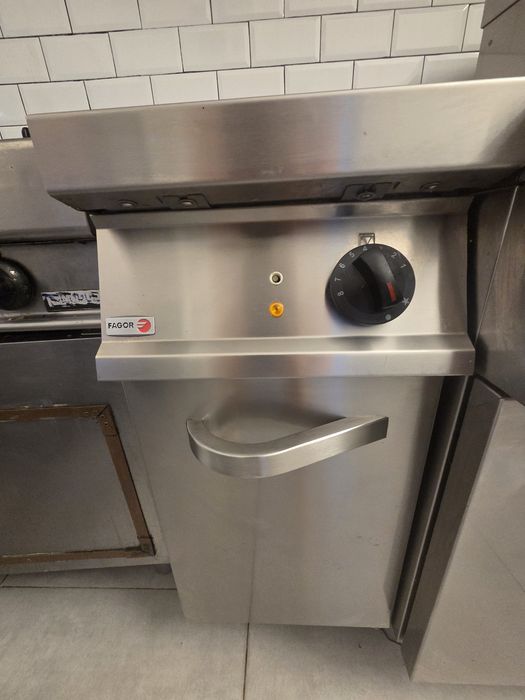 Friteuza profesionala 25 l pe gaz