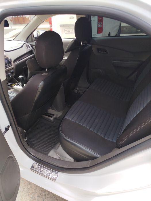 Чевролет кобалт автомат