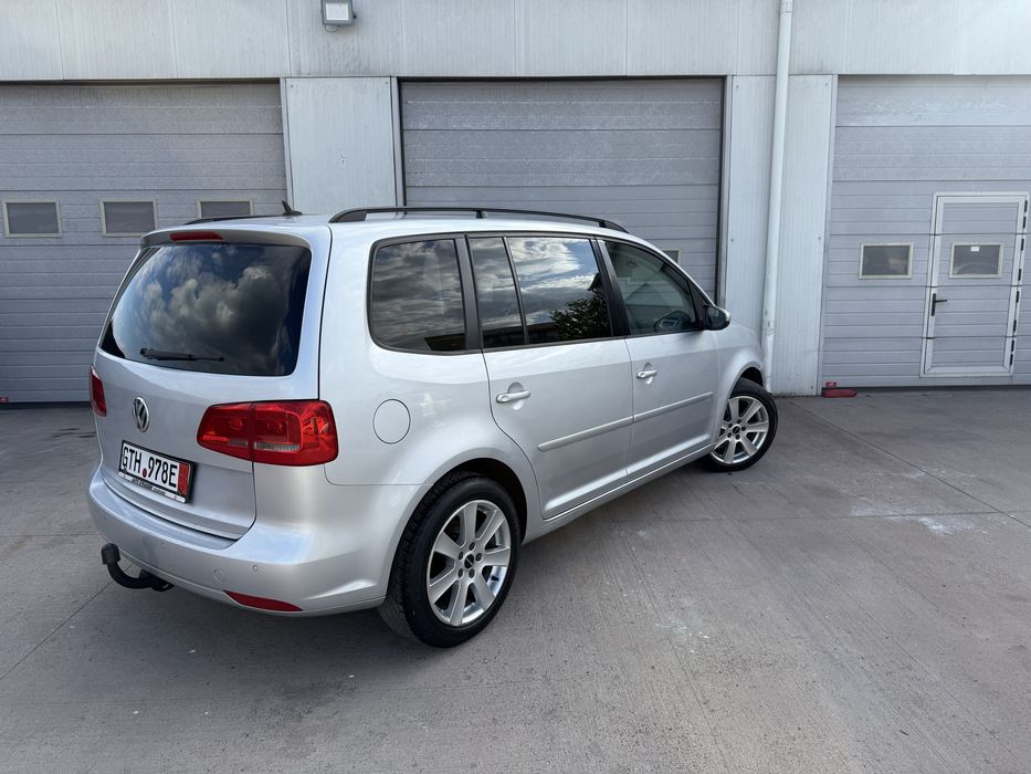 VW TOURAN  1.6 tdi* 105 cp* Automat* DSG!!!