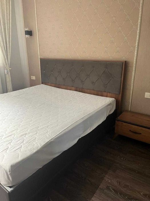кровать двухместная