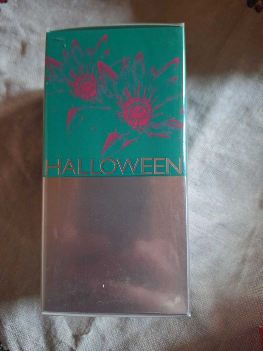 Продавам дамски парфюми