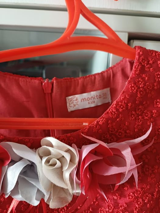 Платье на 6-7 лет