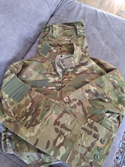 Продам берца безон