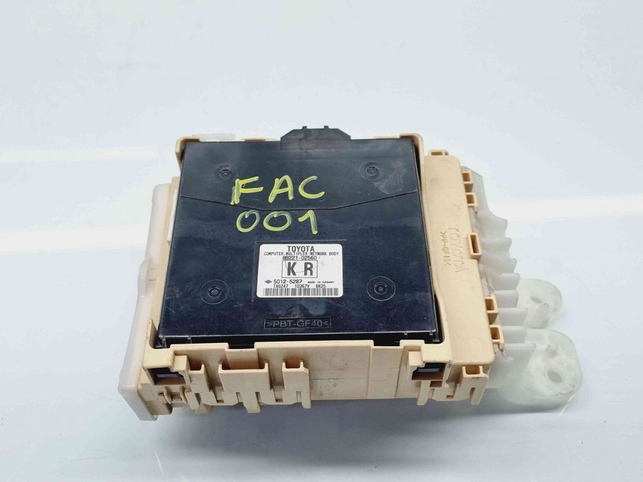 Panou sigurante Toyota Corolla IX Sedan (ZRE1) [Fabr 2013-2019] 82730