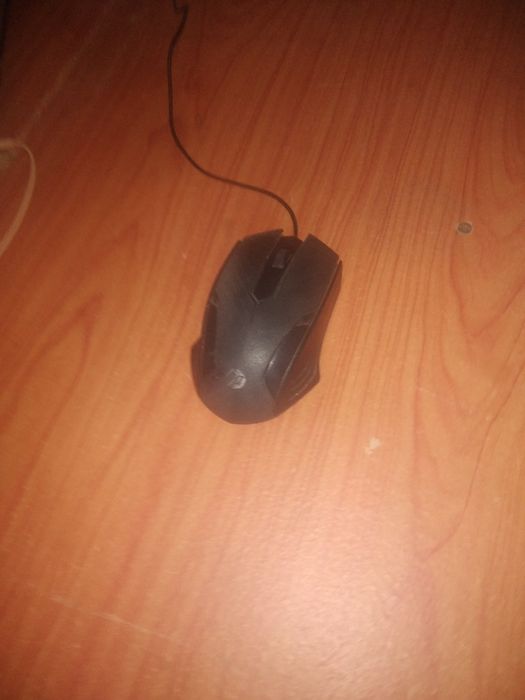 Acer noutbuk sotiladi
