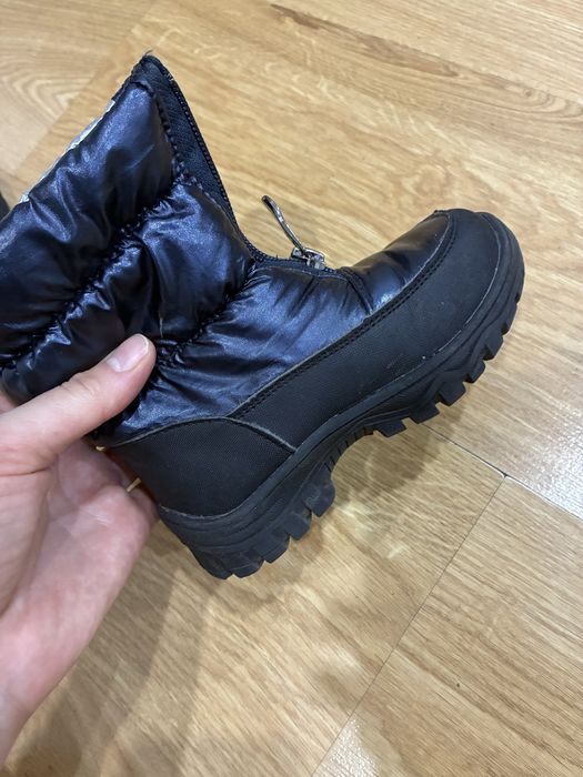 Продам сапожки детские