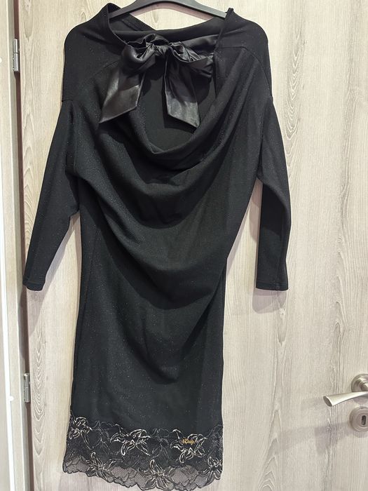 Дамски рокли, блузи и ризи на достъпни цени