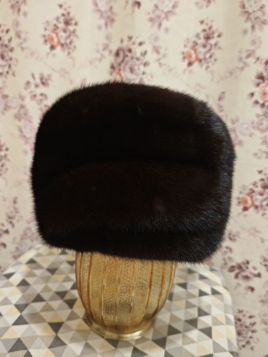 Шапка норковая женская