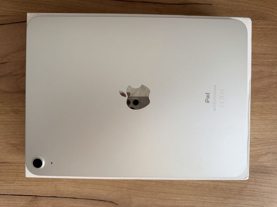 Продам Ipad (10 поколения)