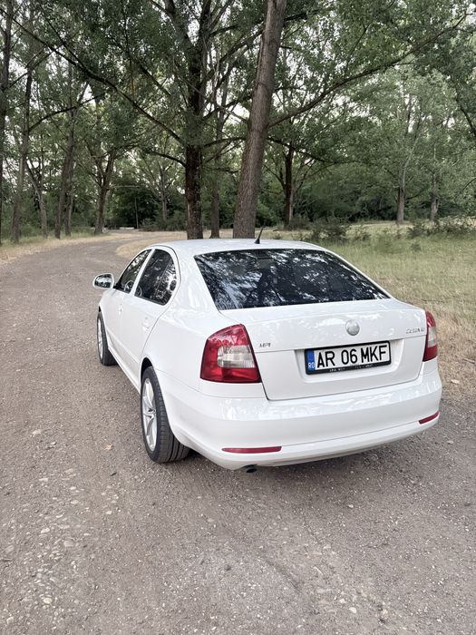 SKODA Octavia 2009 — imagine 2