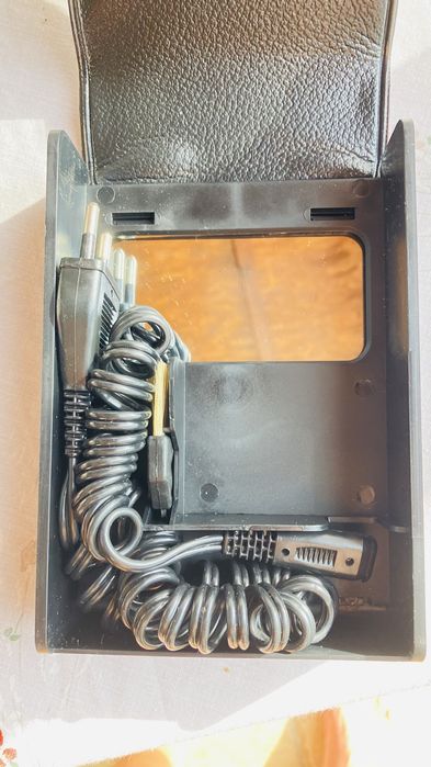 Продава се всичко заедно