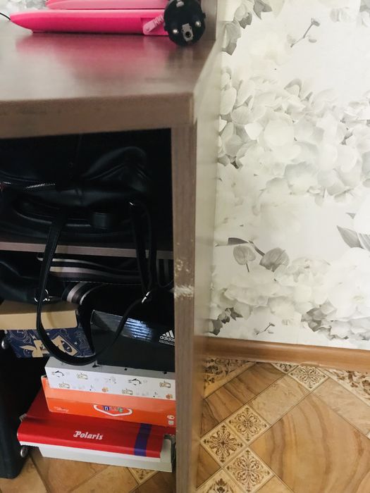 Стол письменный