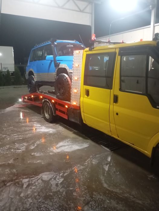 Vând Ford Transit