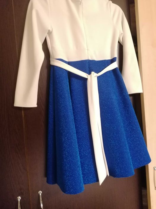 Rochie eleganta  ocazie mai groasa.  M 146- 150