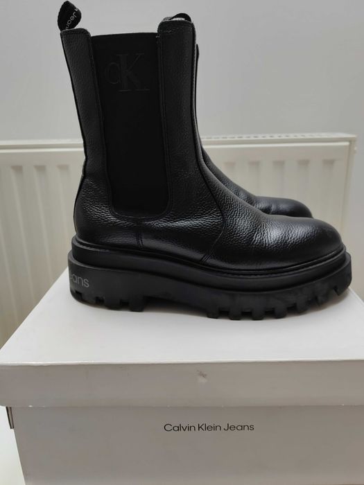 Ghete fete Calvin Klein