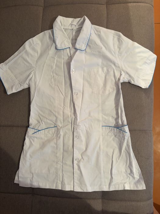 Продам медицинский костюм