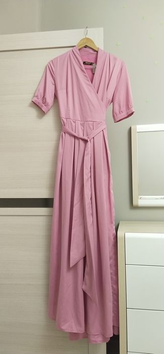 Продам платье в отличном состоянии