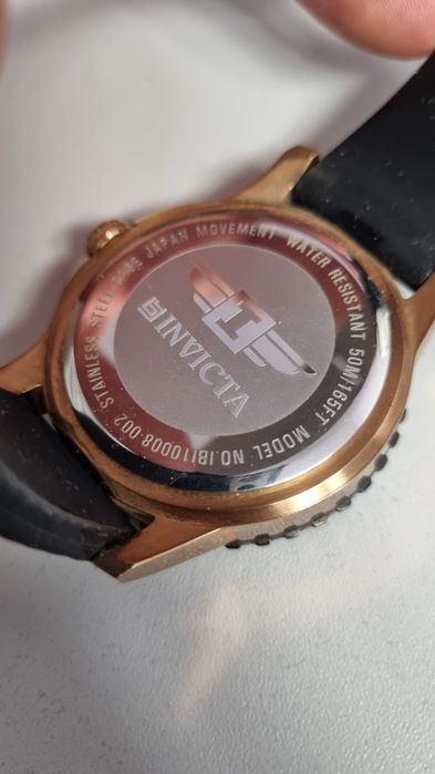 Швейцарские часы Invicta