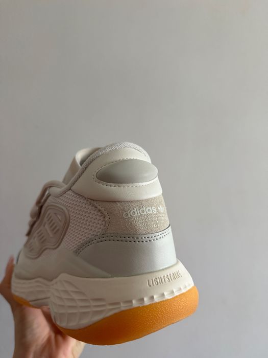 Adidasi adidas niteball III