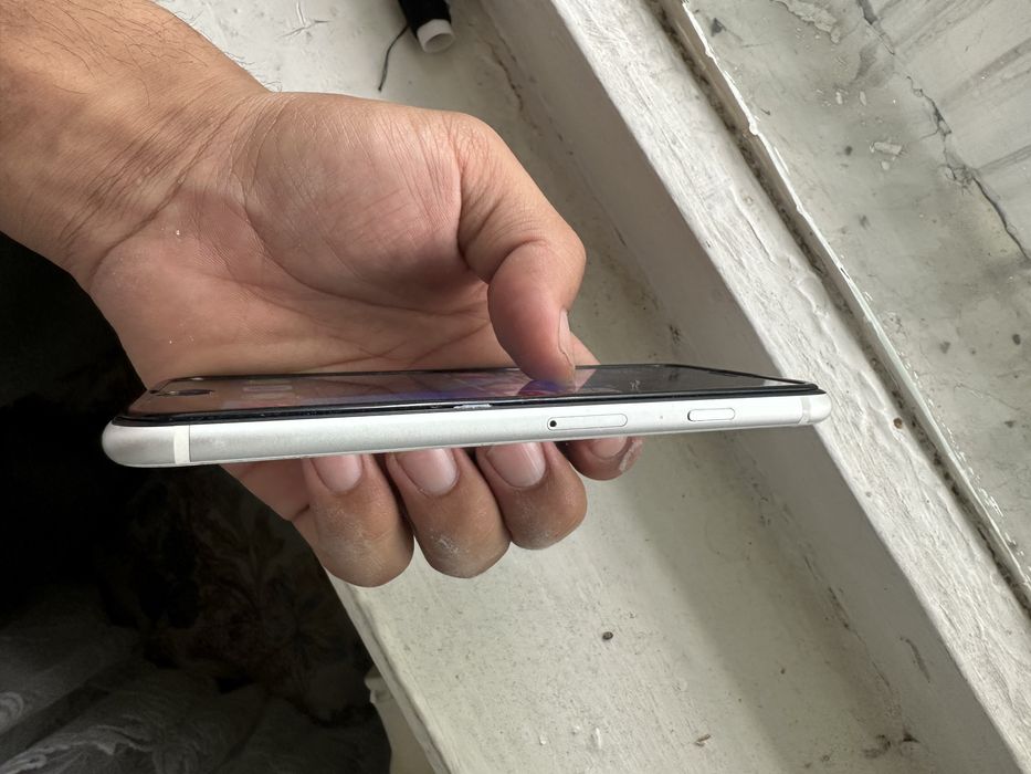 Iphone Se 20 год 128gb