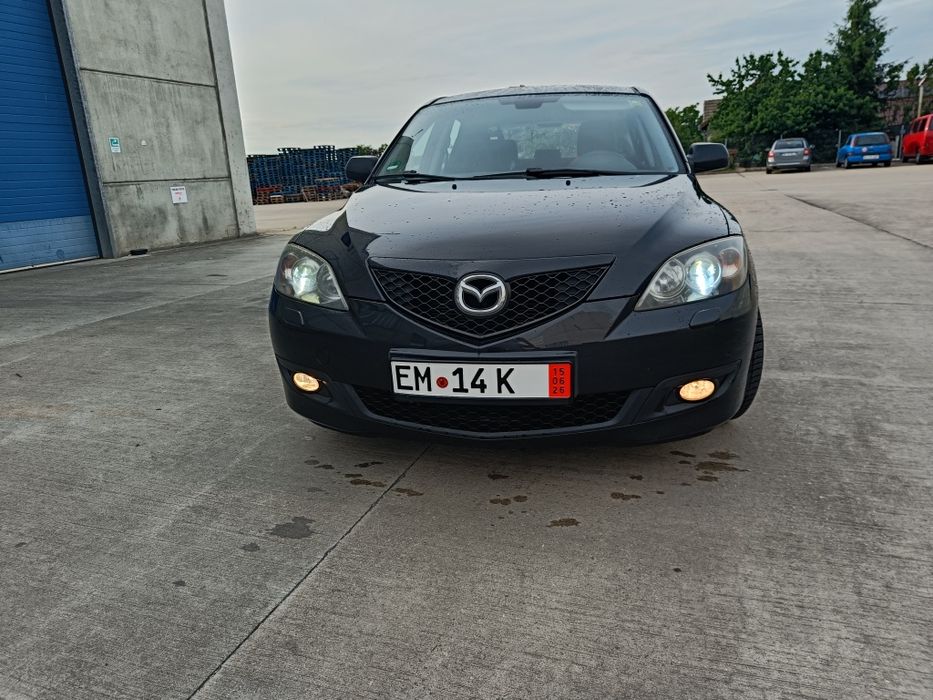 Vând Mazda 3.2.0 diesel