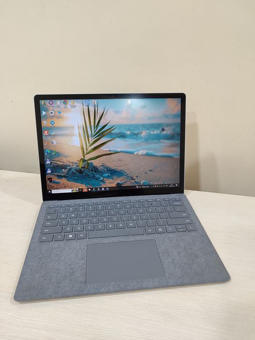 Microsoft surface laptop 5