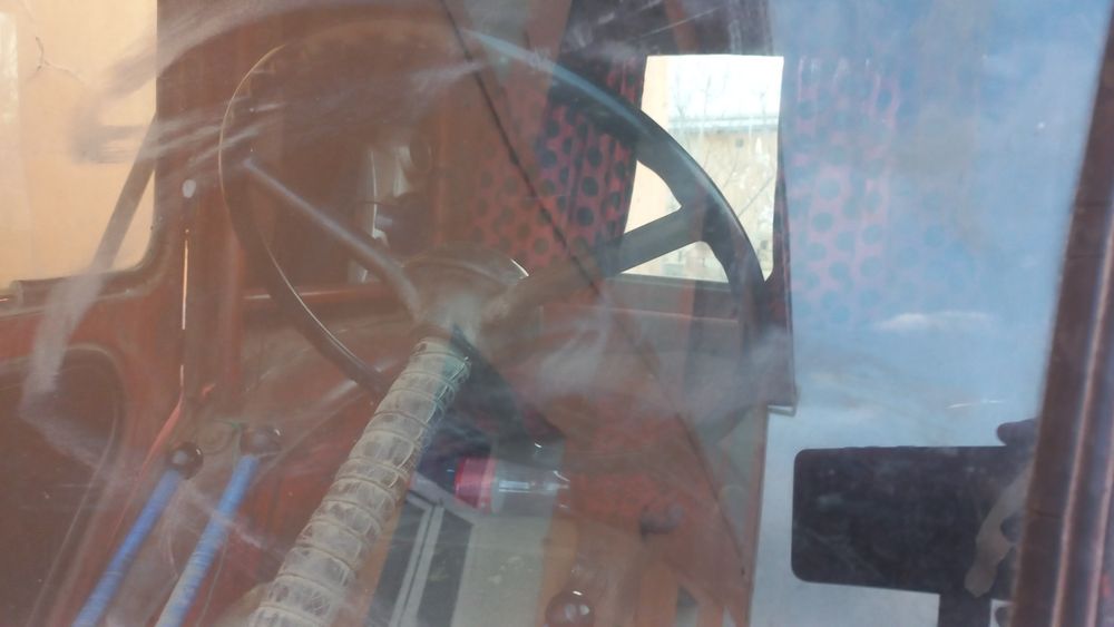 Трактор Т-40 сотилади