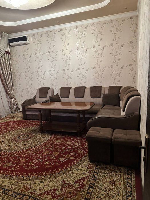 Дархан Новомосковская срочно сдам 3 комнатную квартиру