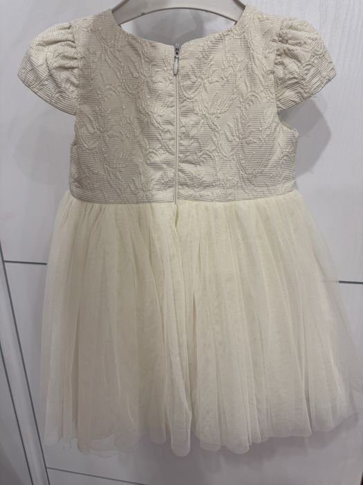 Нарядное   платье