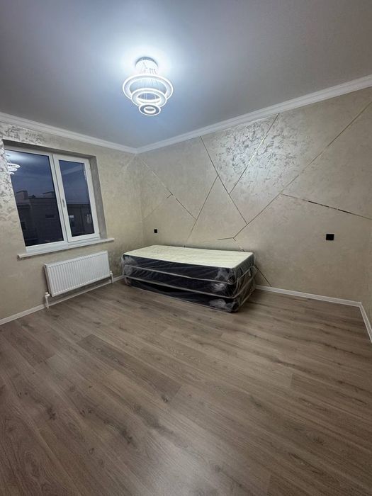 Uy sotiladi mindanobod sputnikda kriditi yoq 25000