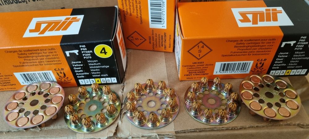 Монтажные патроны спит