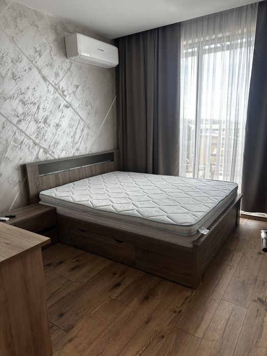 Комплект спалня + бюро + гардероб