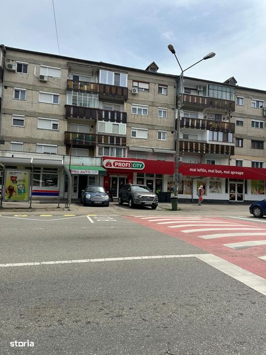 Vand apartament cu 2 camere cartier Nufarul 1