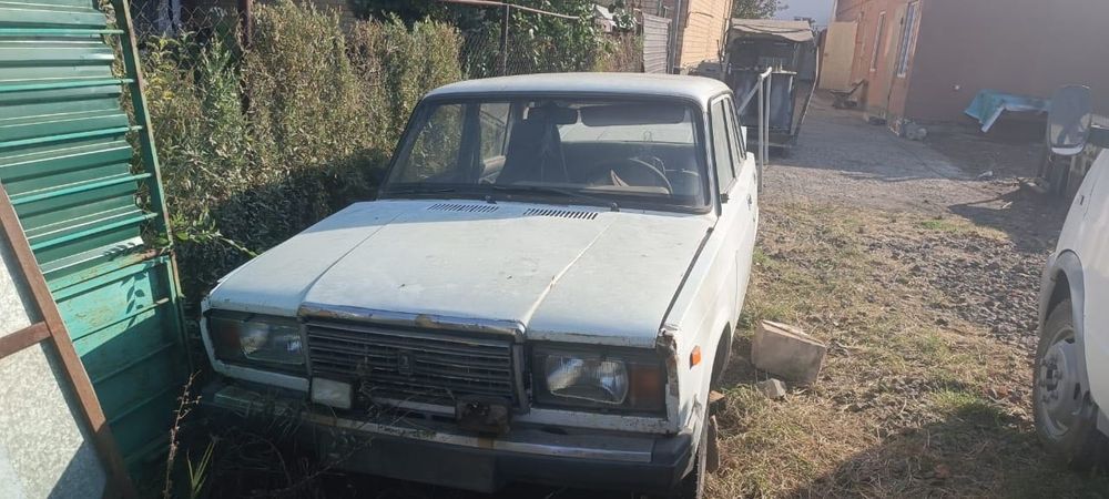 Продам жигули          Торг имеется