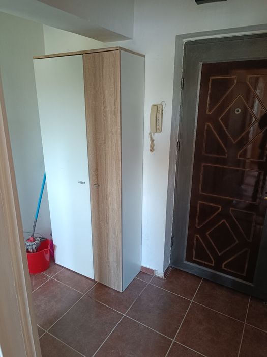 Închiriez gars Ioșia