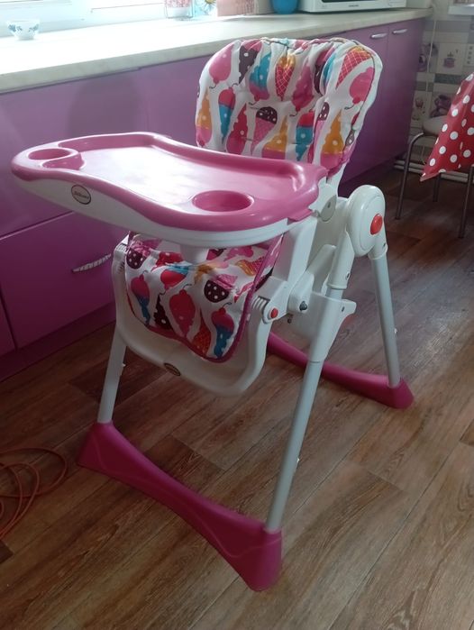 Продам ходунки и стул для кормления
