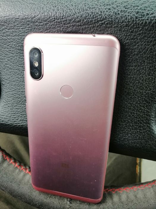 Продам смартфон Xiaomi redmi note 6 pro