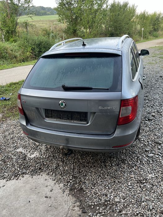 Dezmembrez piese SKODA SUPERB 2 an 2012 motor CFG 2.0 TDI 170 CP  DSG
