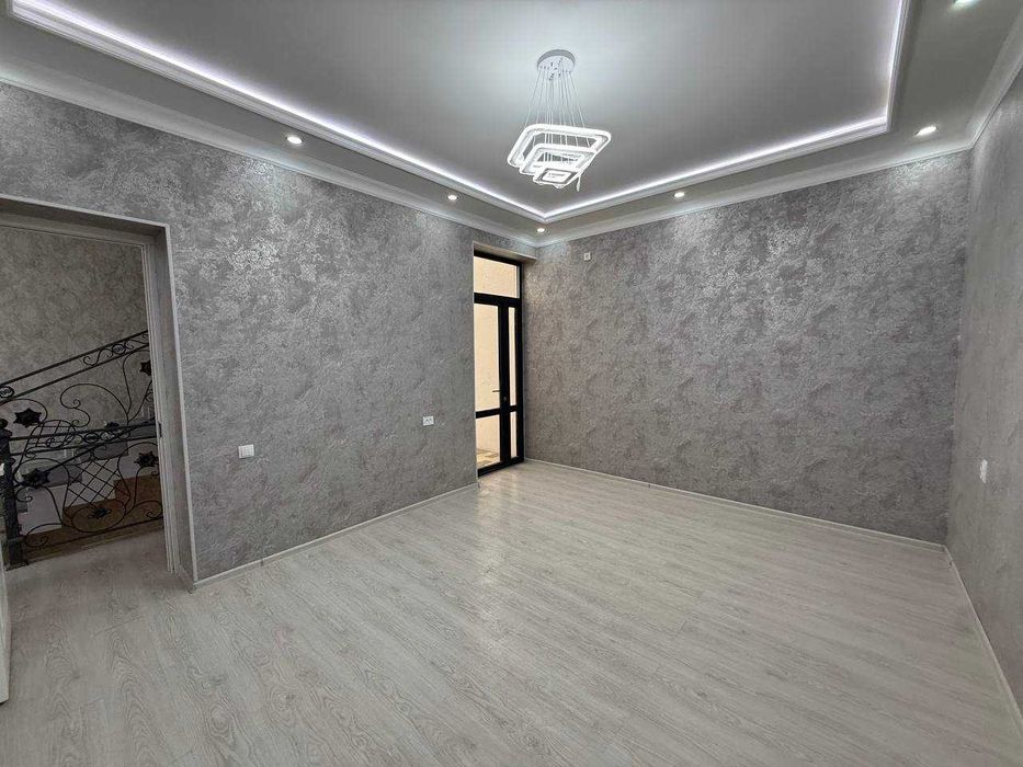 Хасанбой 2.3 сот Евро уй. Тошкент туман. Срочно нарx тушди. 147000 edi