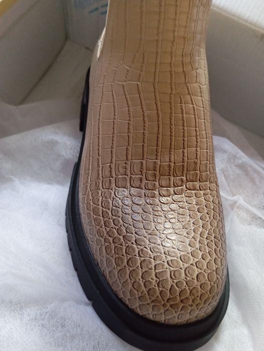 Женские полусапожки