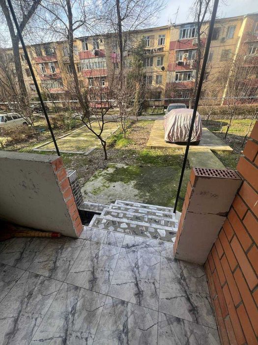 Срочно! 1/2-комнатная с огородом, террасой и подвалом, Чиланзар-21