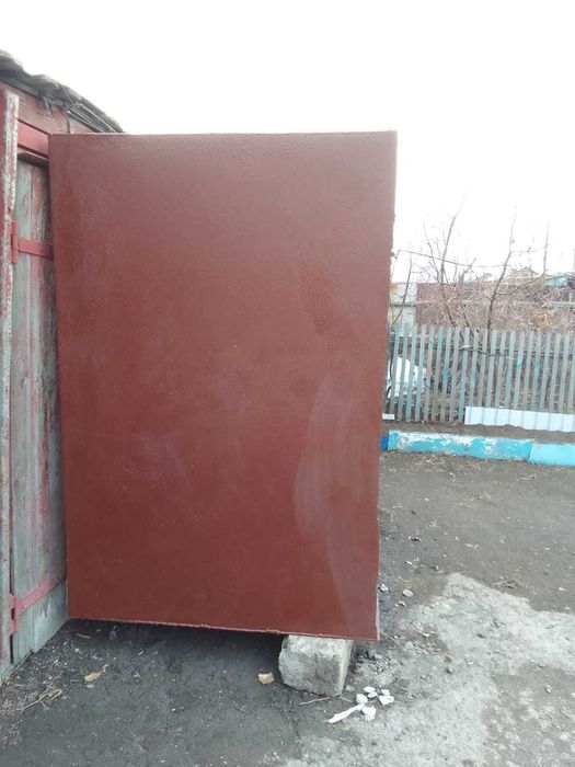 Емкость металлическая под воду и прочее