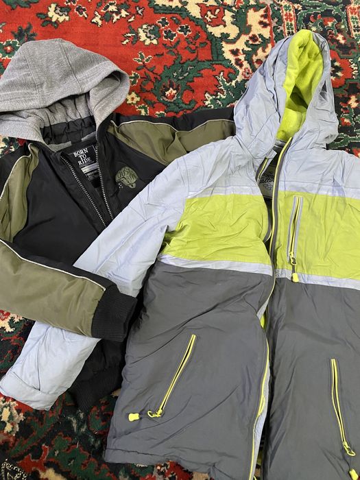 Продам детские куртки 3000 тг