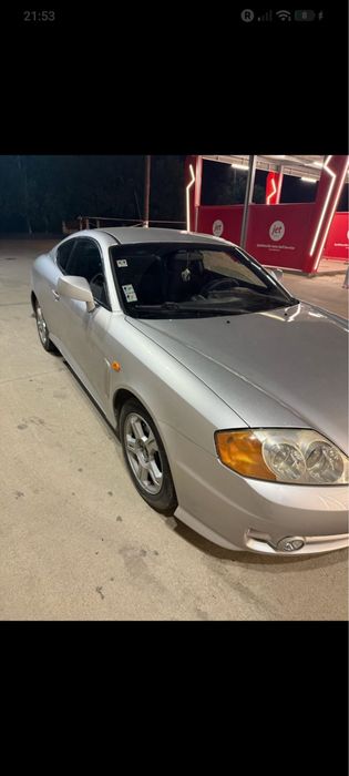 Se vinde Hyundai coupe 1.6 kilometraj 178K