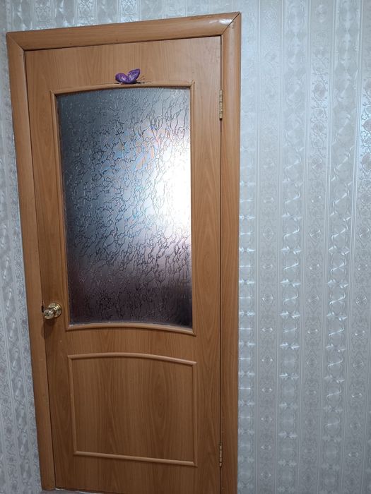 Продам межкомнатные двери