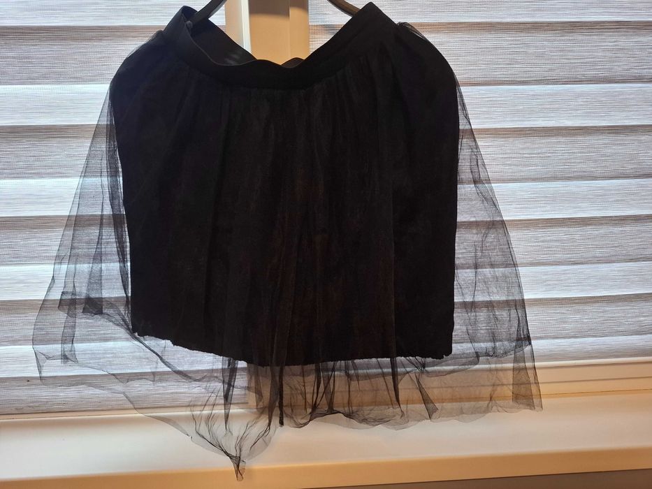 Черна дамска поличка