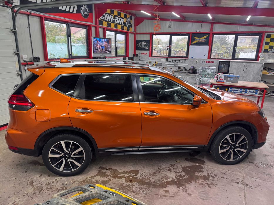 Продавам Nissan X-Trail 2018