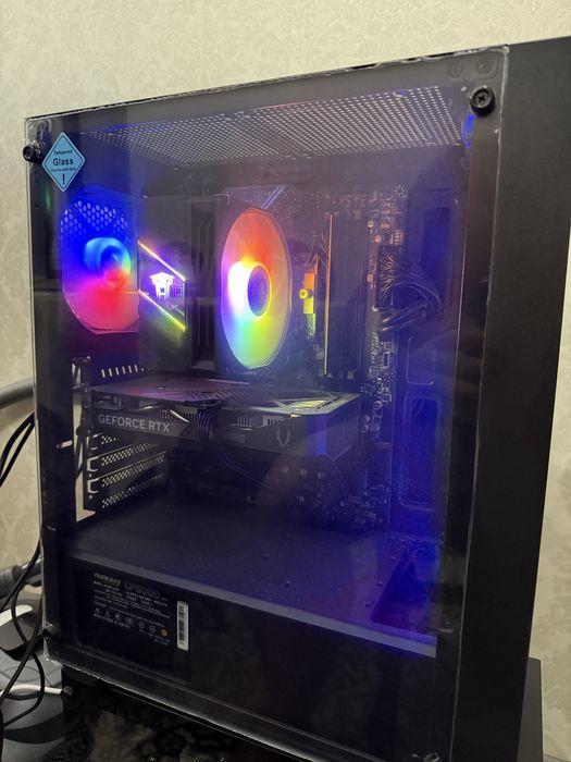 Игровой компьютер почти новый RTX5060 топ за эти деньги!