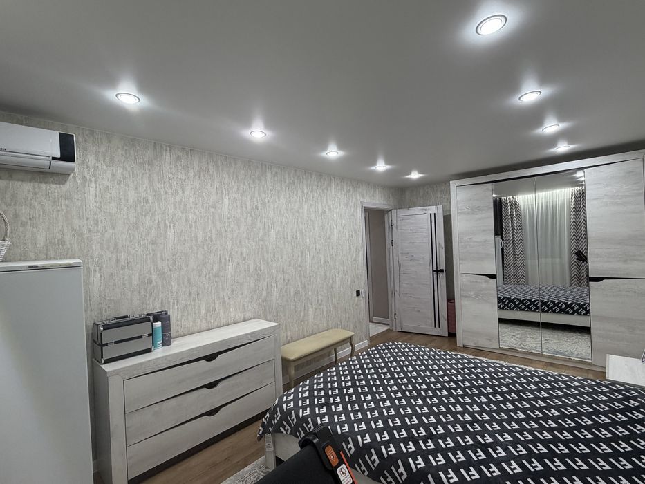 Продам 4 комн квартиру
