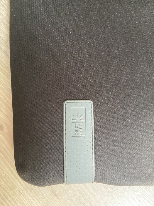 Husa Laptop Case Logic 14’ Premium